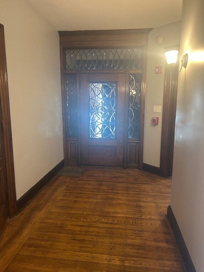 Building Photo - 415 S Atlantic Ave