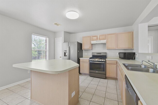 Building Photo - 21106 Blackbluff Ct