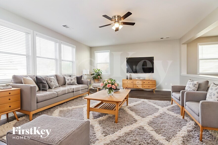 Building Photo - 85 Parkmont Way