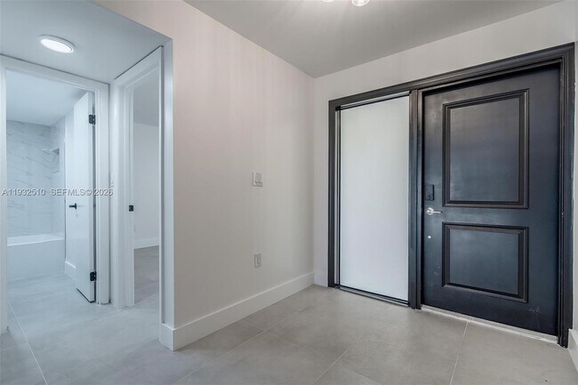 Building Photo - 8708 SW 79th Pl