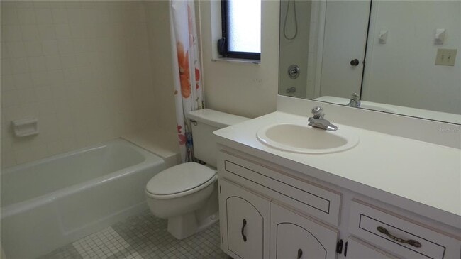 Building Photo - 1286 Golden Oak Dr