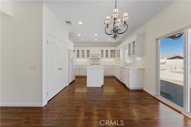Building Photo - 14691 Hondo Dr