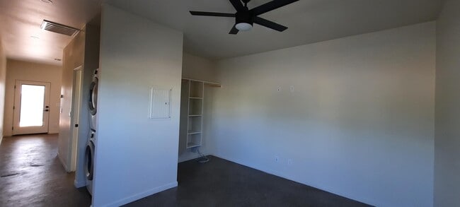 Building Photo - 1716 N 20th St