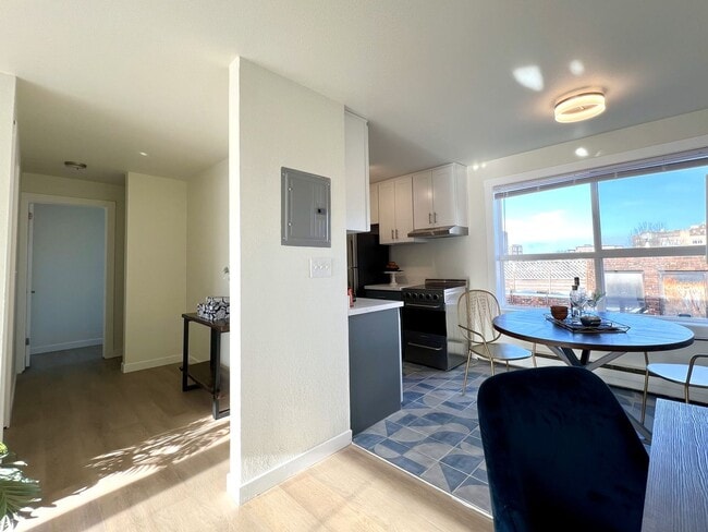 Interior Photo - The Larkspur