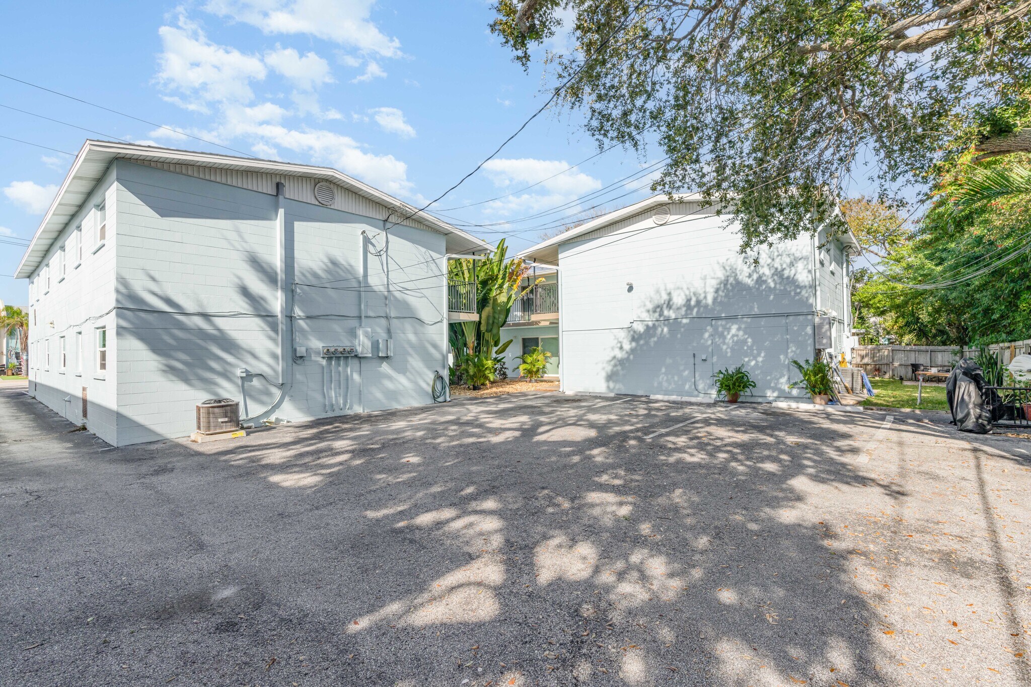 Building Photo - 279 S Brevard Ave