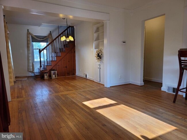 Building Photo - 1015 Veirs Mill Rd