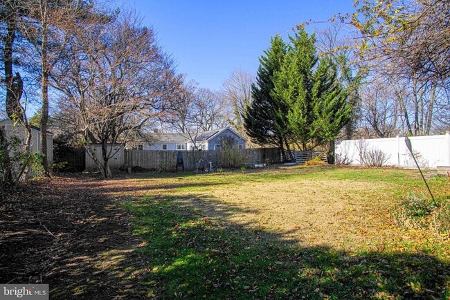 Building Photo - 9 Academy St