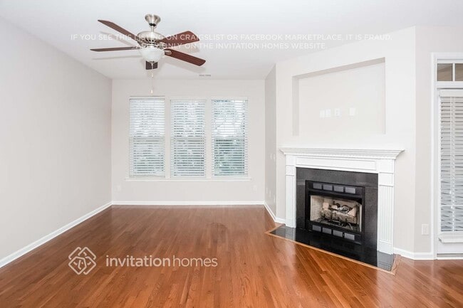 Building Photo - 890 Windy Falls Dr