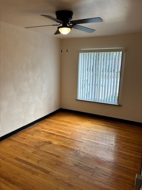 Bedroom 2 - 330 Geneva Dr