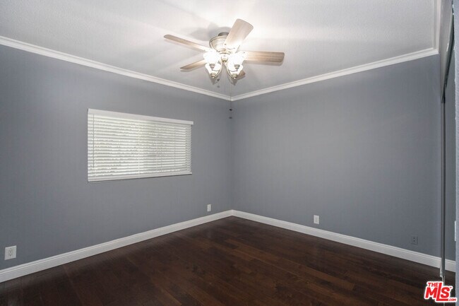Building Photo - 4355 Ventura Canyon Ave