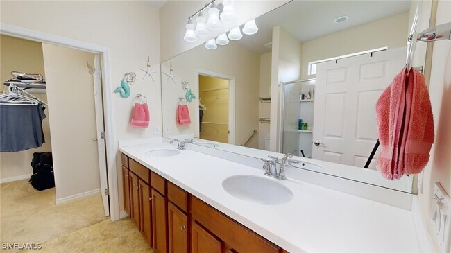 Building Photo - 5751 Declaration Ct