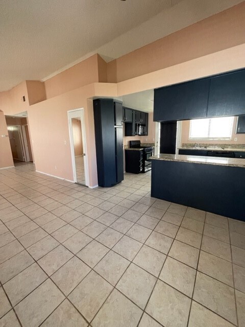 Building Photo - 27789 Cloud Dance Ct