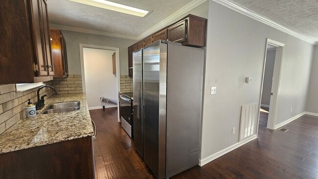 Building Photo - Hendersonville TN 3 bed 2 bath house