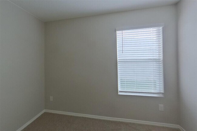 Building Photo - 1016 Adler Way