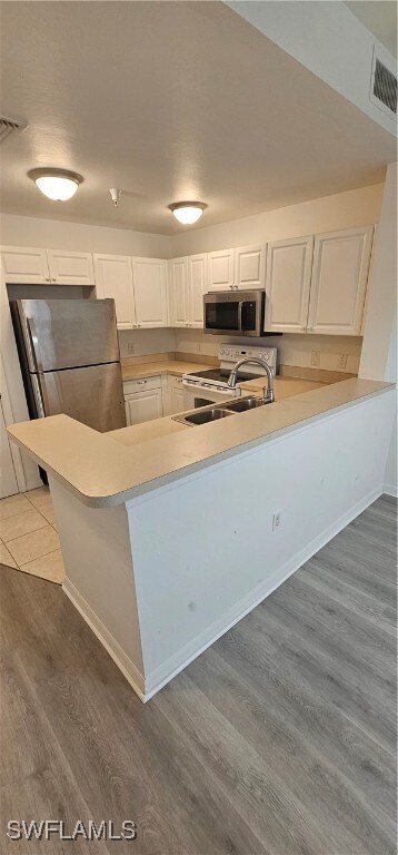 Primary Photo - 4450 Botanical Pl Cir