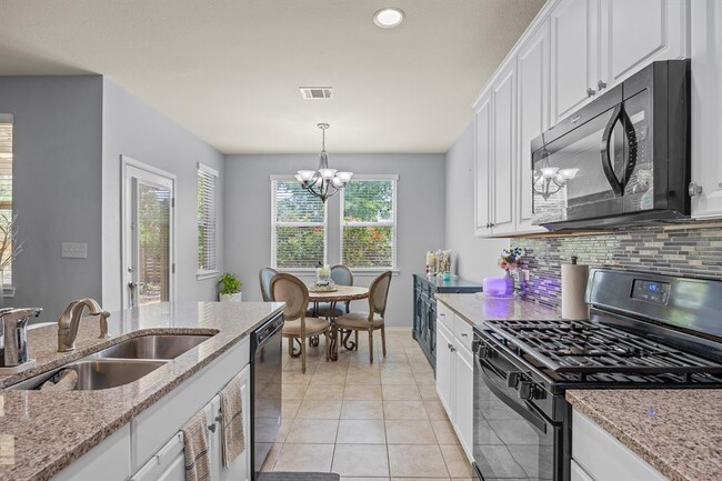 Building Photo - 11309 Birlandier Ct
