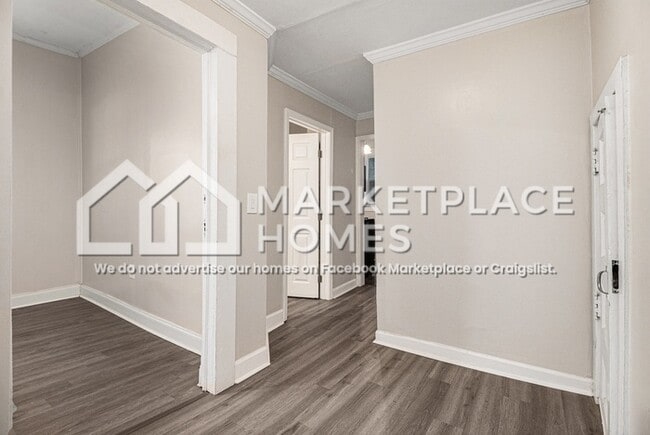 Building Photo - 1638 Mercer Ave