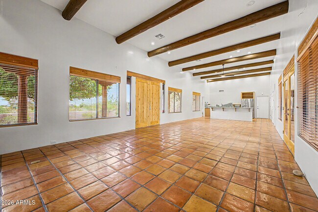 Building Photo - 9202 E Rimrock Dr
