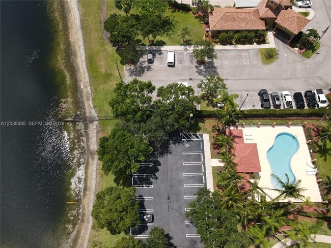 Building Photo - 3486 Briar Bay Blvd
