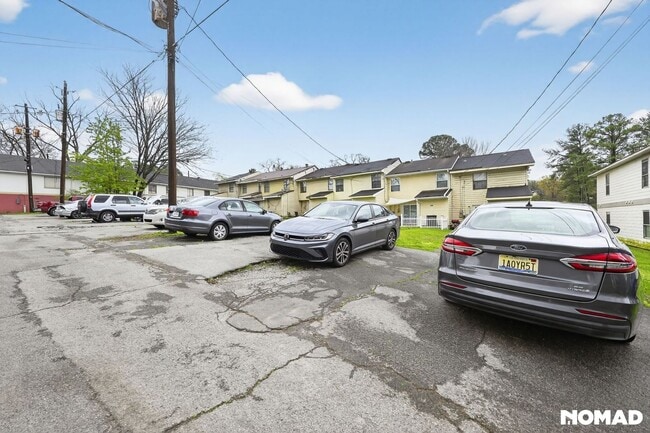 Building Photo - 4232 5th Ave S