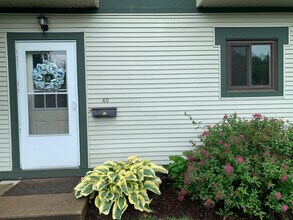 Building Photo - 170 E Hadley Rd