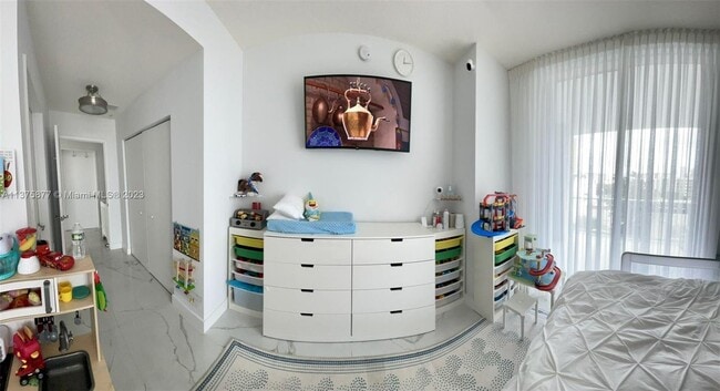 Building Photo - 330 Sunny Isles Blvd