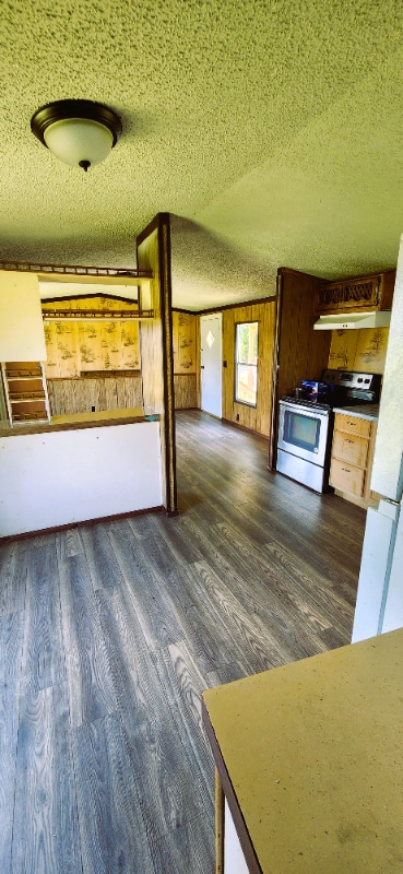 Building Photo - 571 Cobb Dr