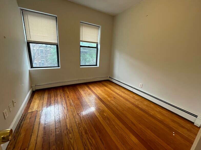 Building Photo - 181 Allston St