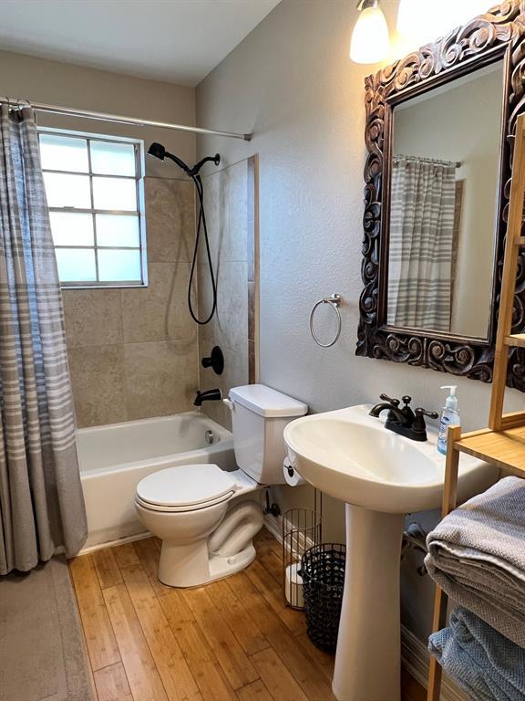 Building Photo - 1307 Norwalk Ln