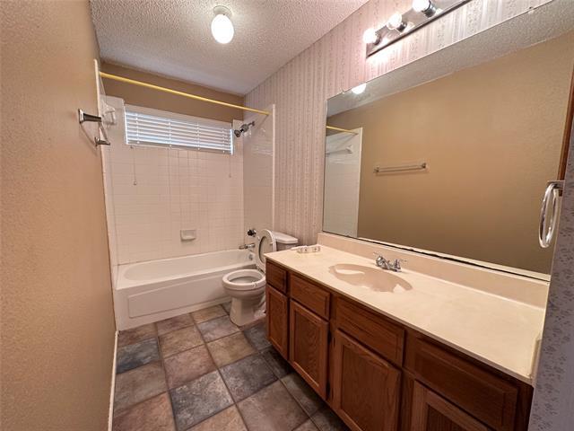 Building Photo - 785 Pierre Ln