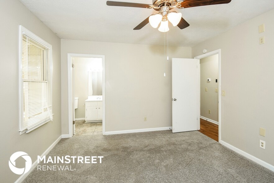 Building Photo - 4631 Candlewyck Way