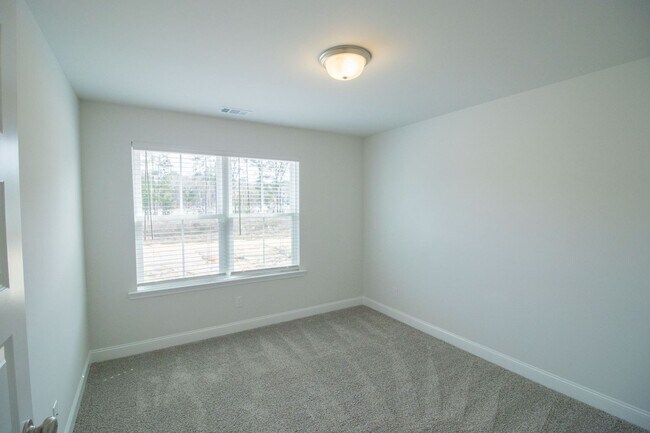 Building Photo - Pooler, GA