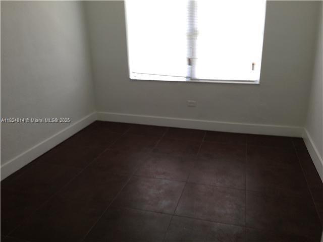 Building Photo - 1794 Normandy Dr