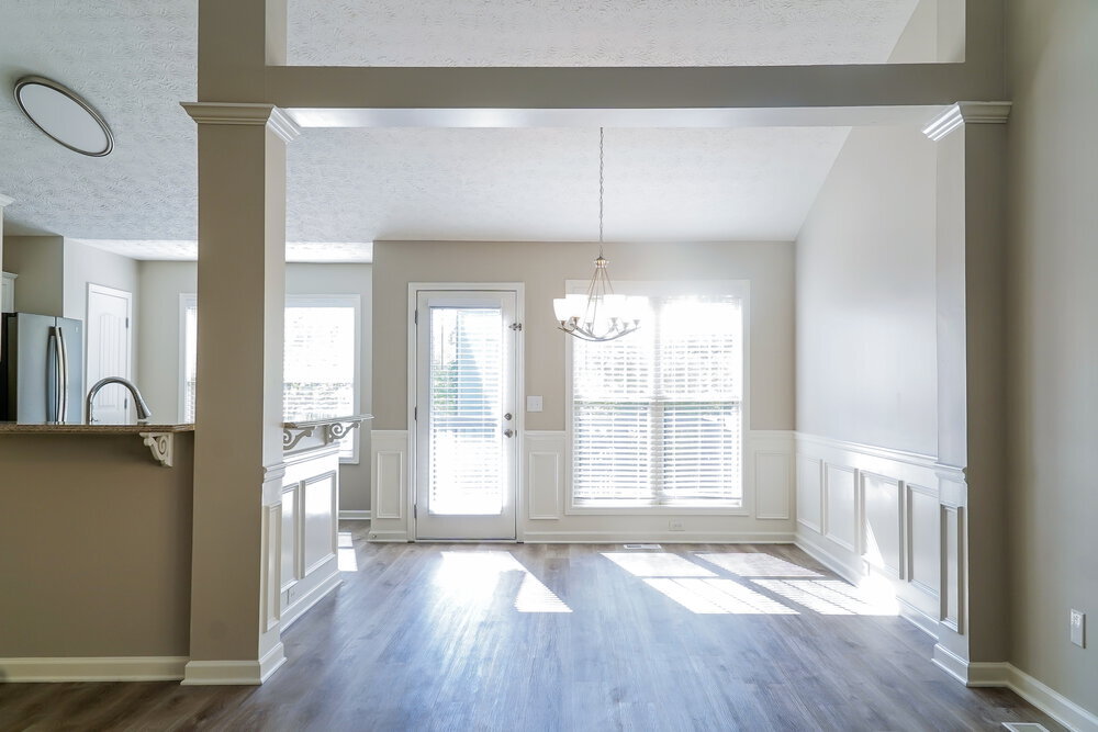 Building Photo - 960 Styles Ct