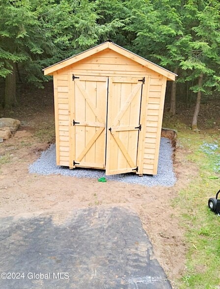 Building Photo - 53 Moose Ridge Dr