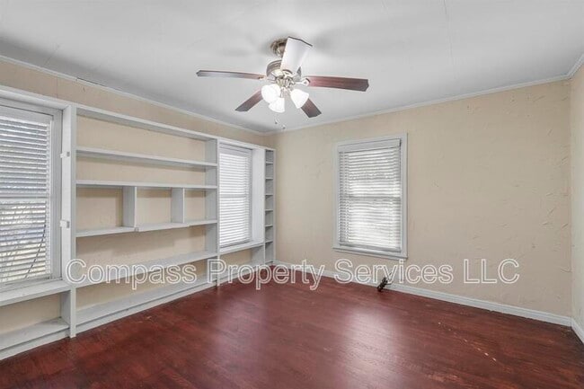 Building Photo - 1401 Springdale St