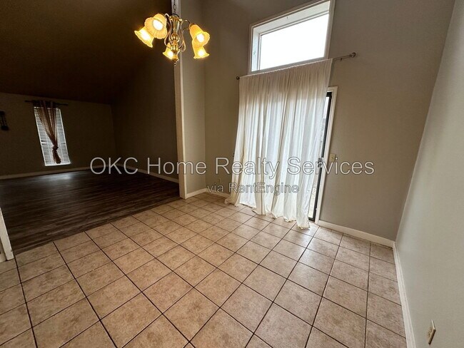 Building Photo - 8300 NW 86th St