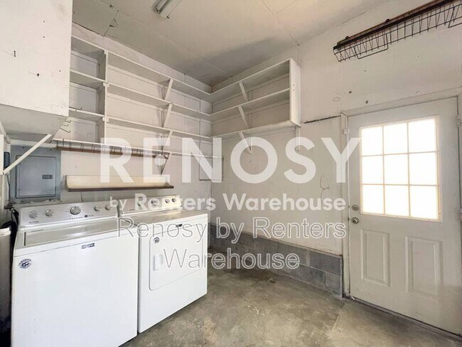Building Photo - 1509 Sagewood Dr