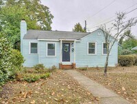 Building Photo - 3 Bedroom 2 Bath House for rent!