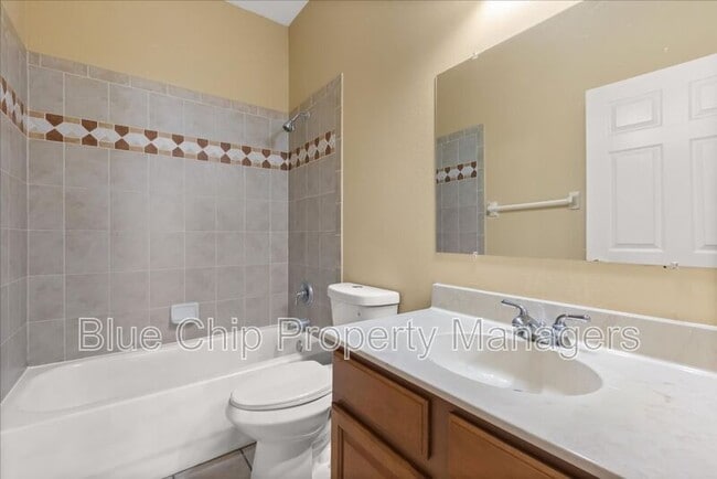 Building Photo - 5846 Manchester Bridge Dr