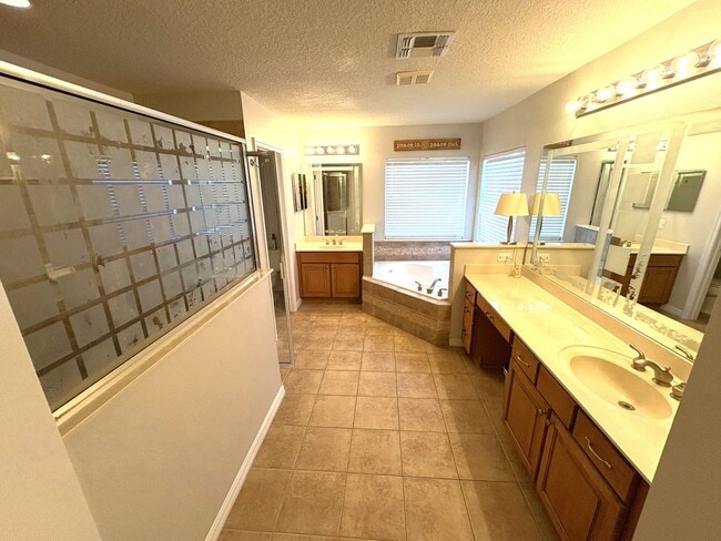 Building Photo - Coming Soon!  Stunning 5-Bedroom Home in G...