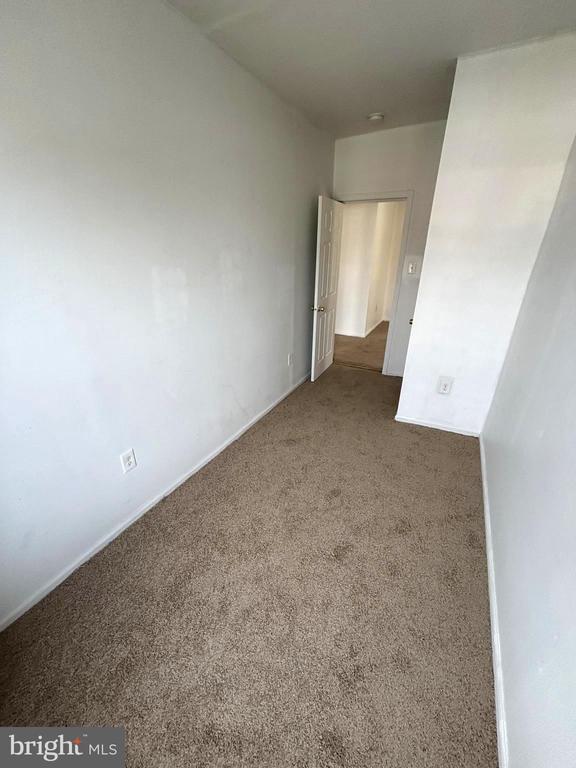 Building Photo - 49 Hopkins St