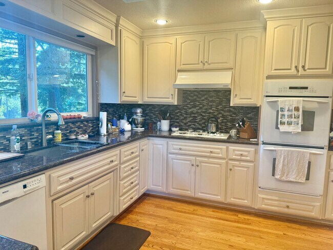 Building Photo - SARATOGA - Meticulously maintained home in serene settings with pool-Hillside Oasis