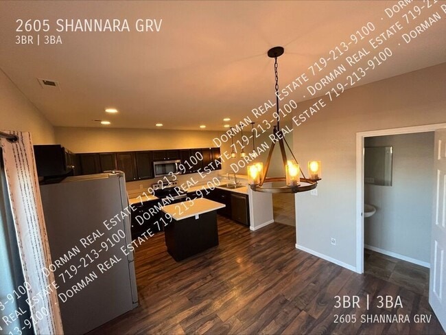 Building Photo - 2605 Shannara Grove