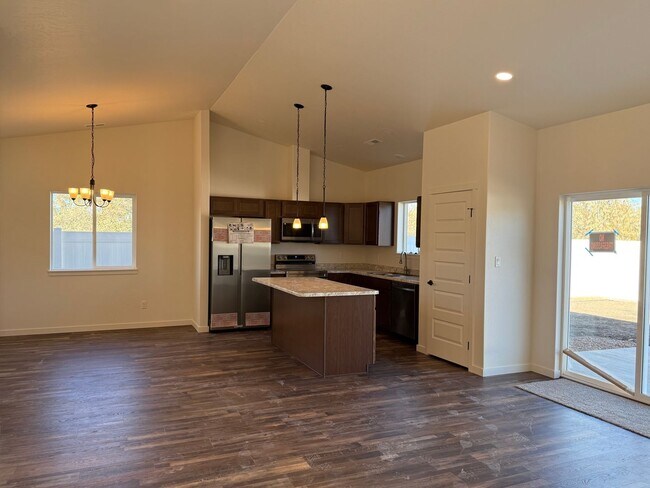 Building Photo - Brand New 4 bedroom, 2 bath, 2 car garage home