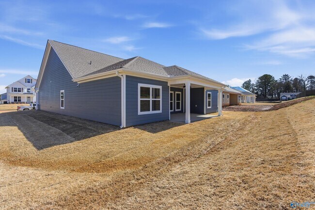 Building Photo - 108 Evergreen Ml Ln