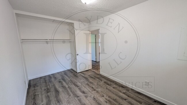 Building Photo - Single-story Duplex in Sherwood