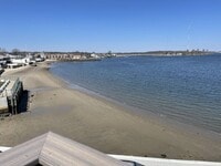 Building Photo - 244 Bowne St