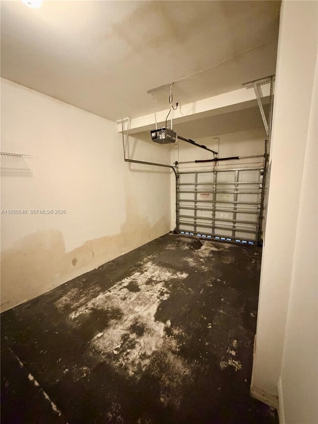 Building Photo - 12631 SW 143rd Ln