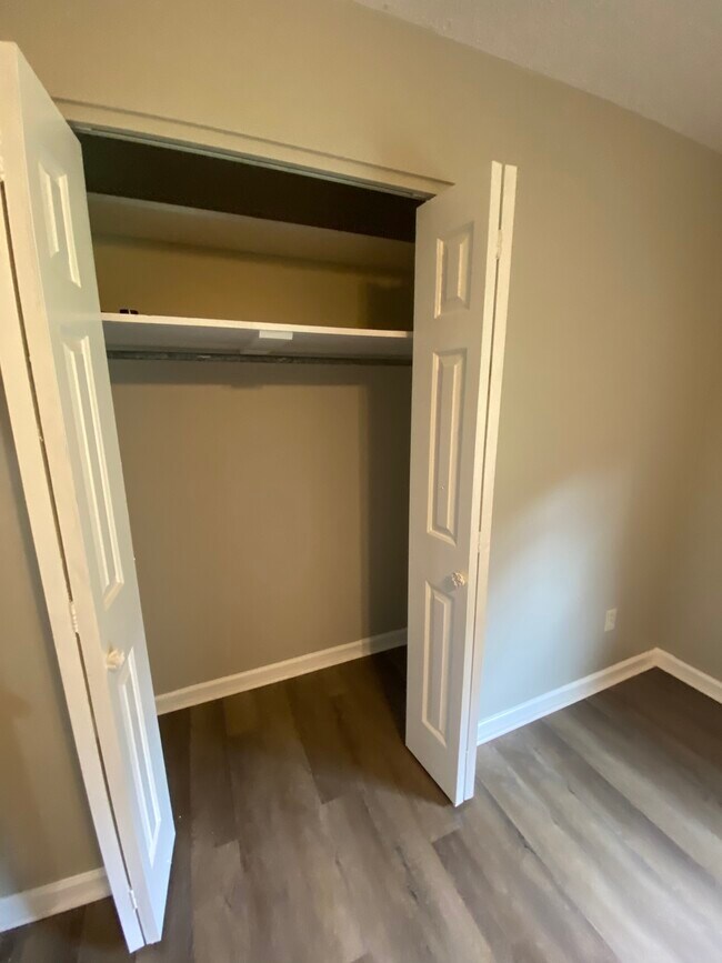 Building Photo - 1823 Grider Pond Rd